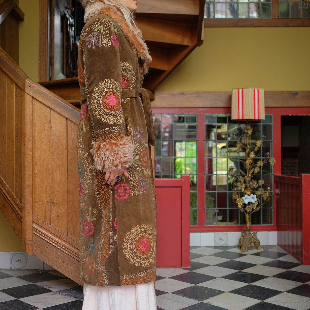 
                  
                    AISARA WRAP COAT | L
                  
                