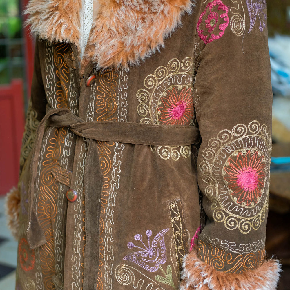 
                  
                    AISARA WRAP COAT | L
                  
                