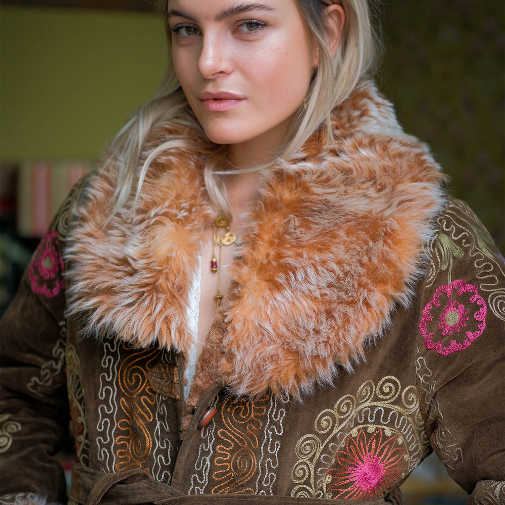 
                  
                    AISARA WRAP COAT | L
                  
                