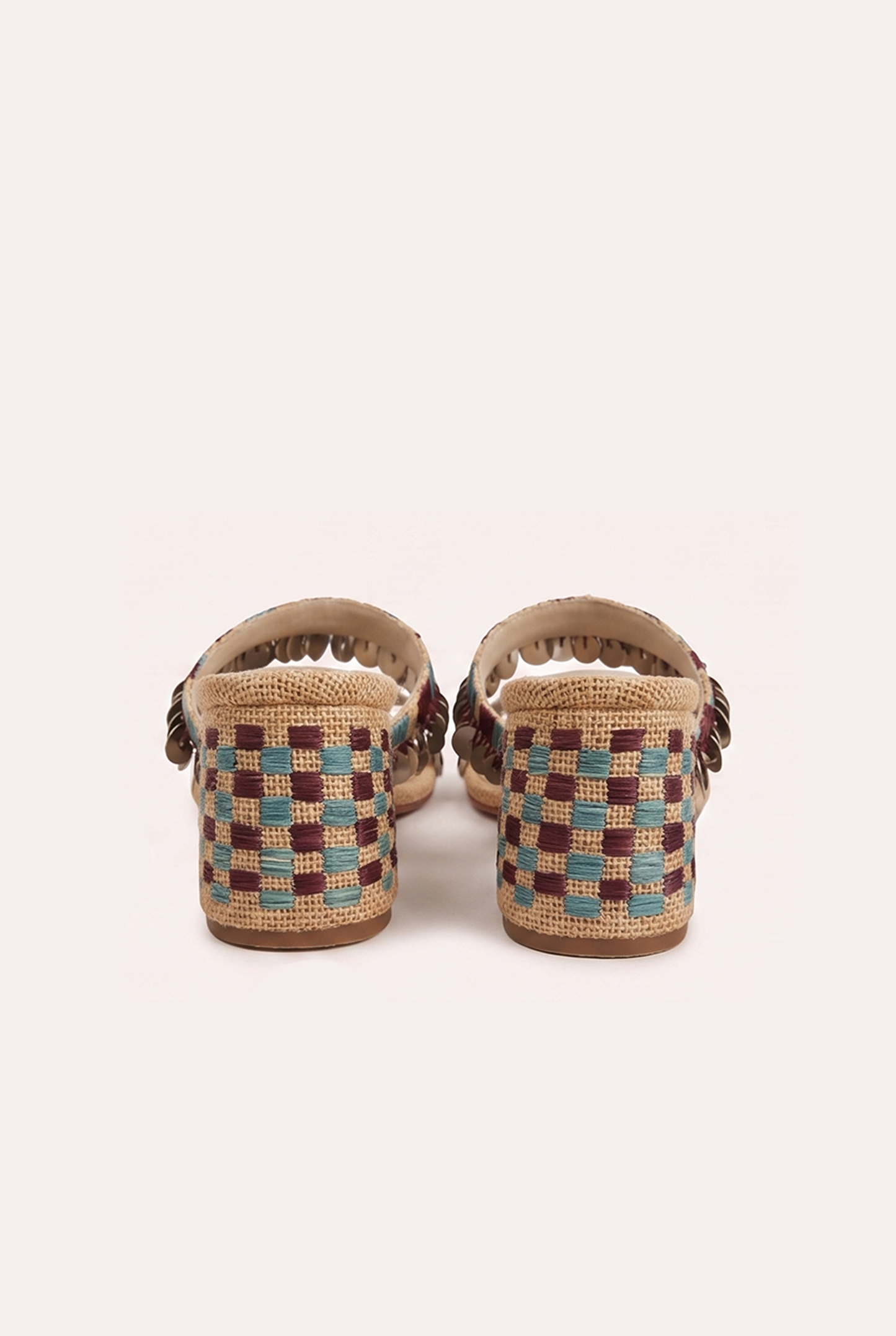 
                  
                    SOLARA HEEL
                  
                
