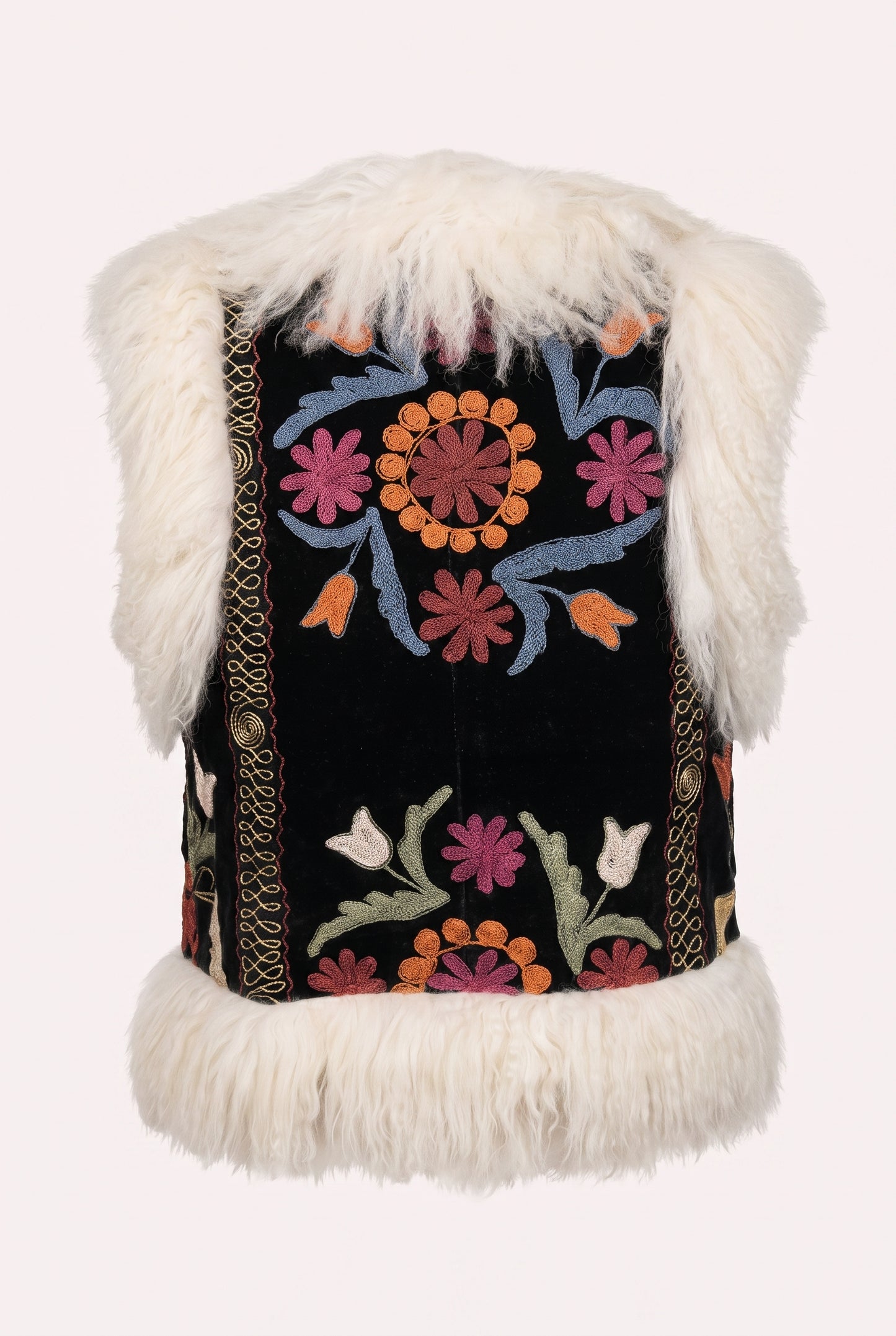 
                  
                    AZIZ WAISTCOAT | S
                  
                
