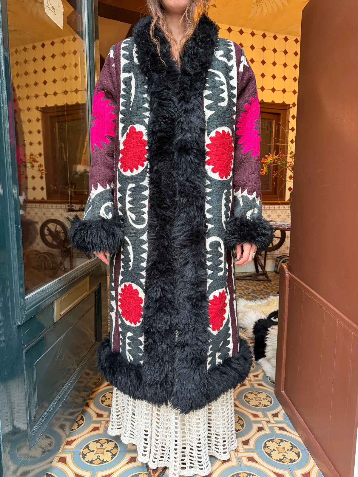 
                  
                    INDIRA COAT | M/L
                  
                