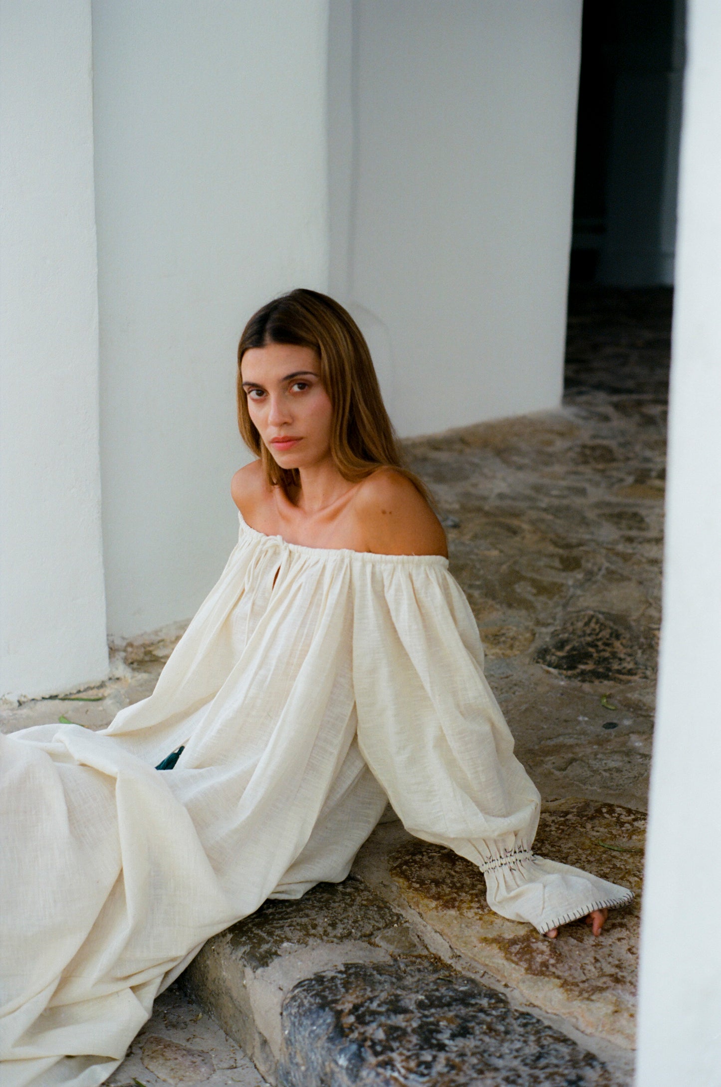 
                  
                    VAYANA DRESS | COTTON | IVORY
                  
                