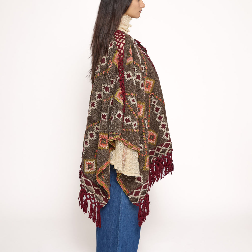 
                  
                    LATA JI PONCHO | CHARCOAL
                  
                