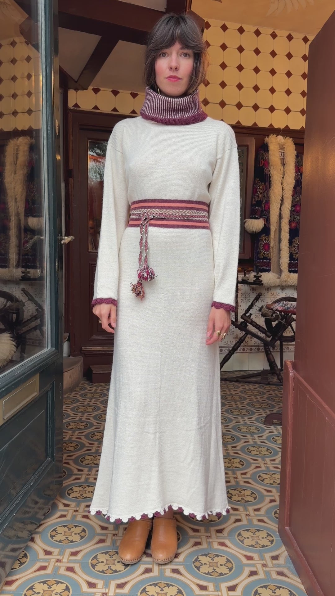 
                  
                    Load and play video in Gallery viewer, VILMA DRESS | WHITE
                  
                