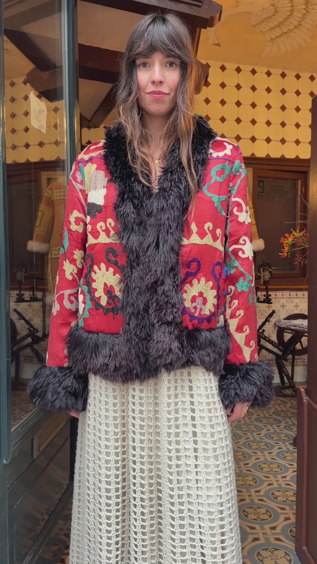 
                  
                    Load and play video in Gallery viewer, ZEBAY COAT | L
                  
                