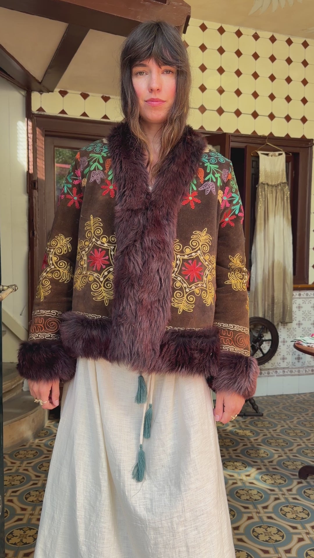 
                  
                    Load and play video in Gallery viewer, ZEBAY COAT | M/L
                  
                
