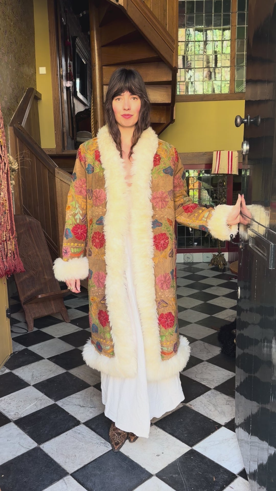 
                  
                    Load and play video in Gallery viewer, INDIRA COAT | S/M
                  
                