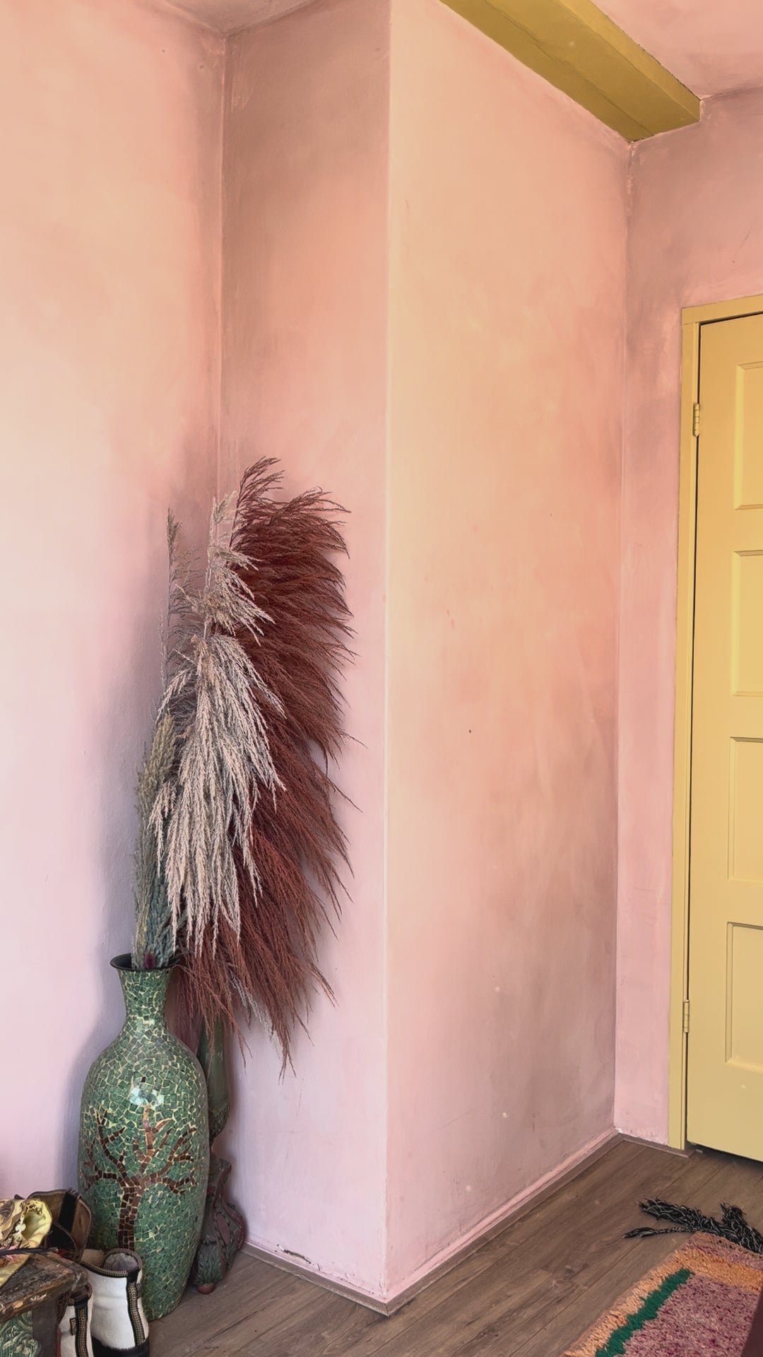 
                  
                    Load and play video in Gallery viewer, ZEBAY COAT | S
                  
                